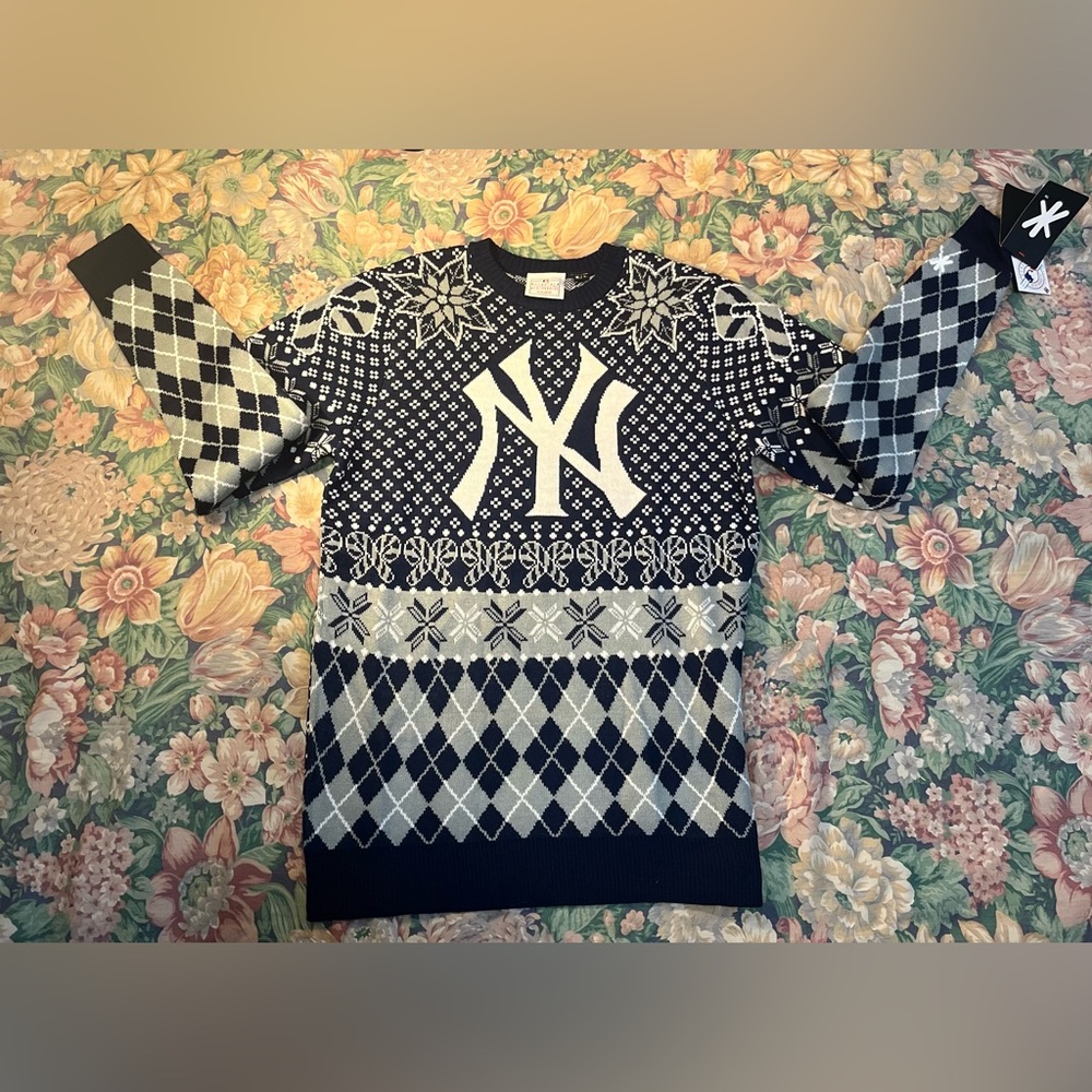 VINTAGE YANKEES UGLY SWEATER